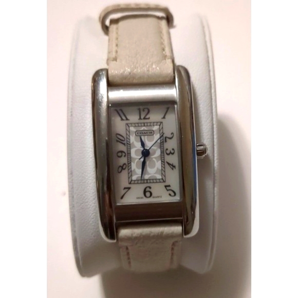 Vintage Coach Lexie white leather watch 0313 - Picture 1 of 4